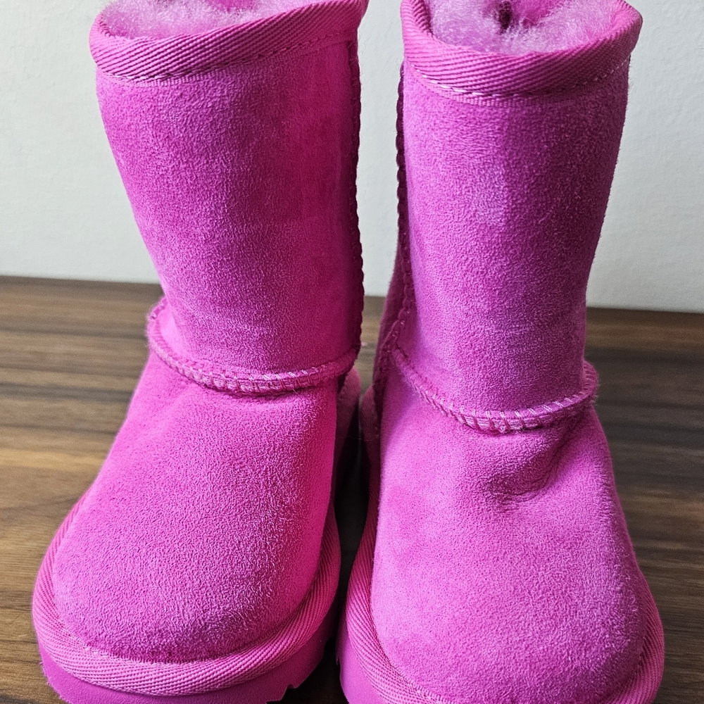 UGG shimmer boots - Picture 3 of 8